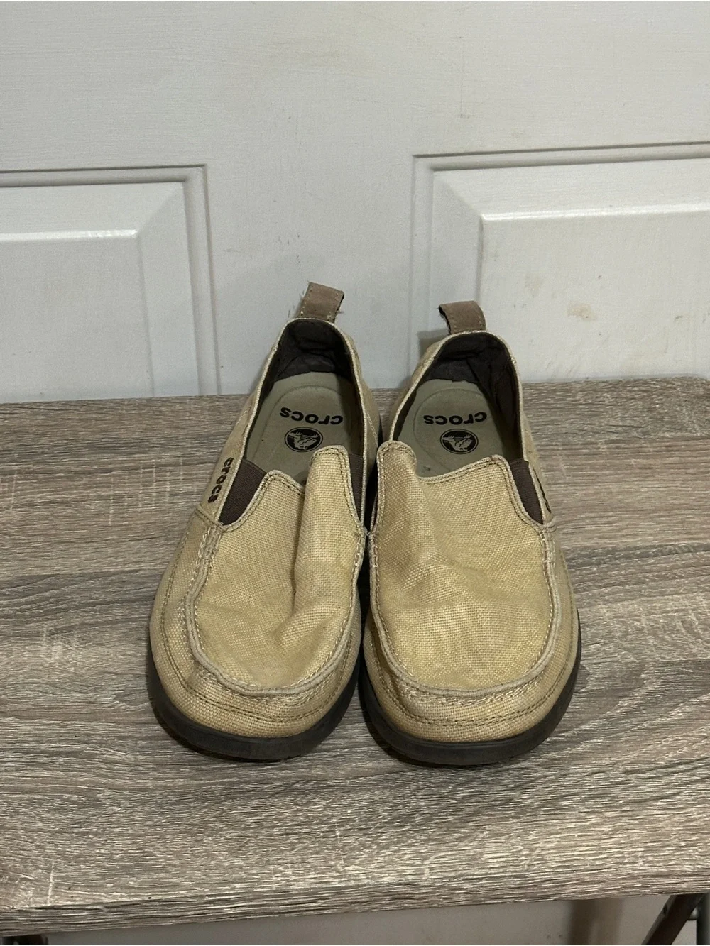 Crocs Santa Cruz Loafers Mens Size 10‎ Khaki Tan Canvas Slip On Shoes 11270